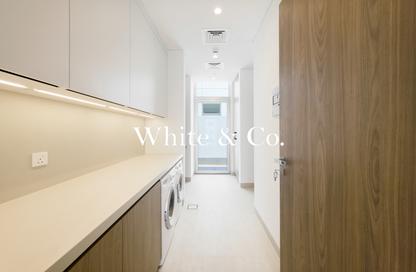 Villa - 5 - 6 for rent in Sunrise Living at Jumeirah Park - District 9 - Jumeirah Park - Dubai