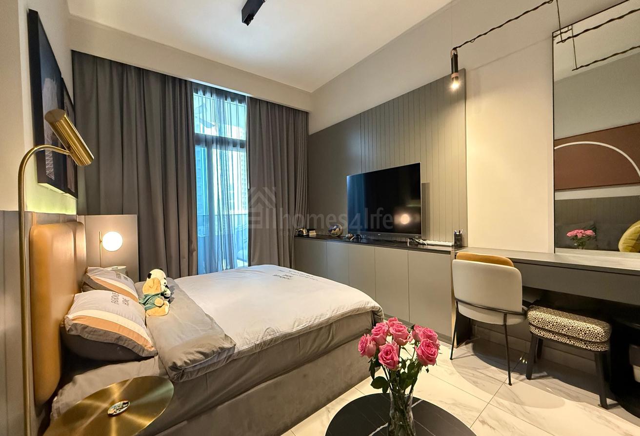 Fully Furnished | High Floor | Ready to Move photo 8