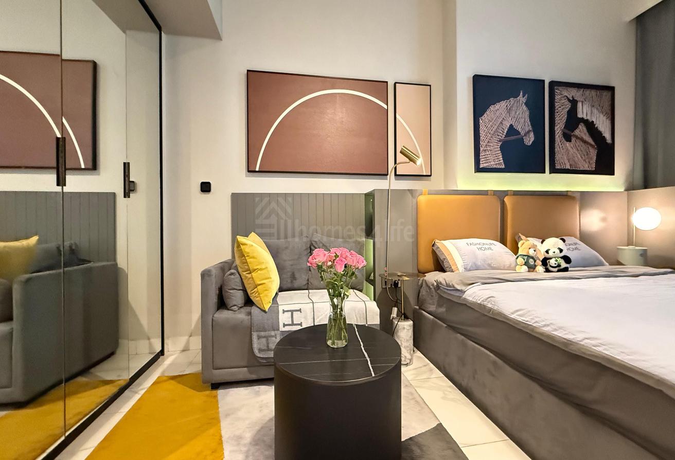 Fully Furnished | High Floor | Ready to Move photo 6