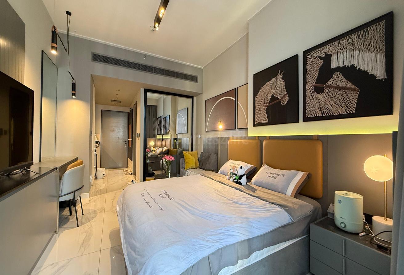 Fully Furnished | High Floor | Ready to Move photo 9