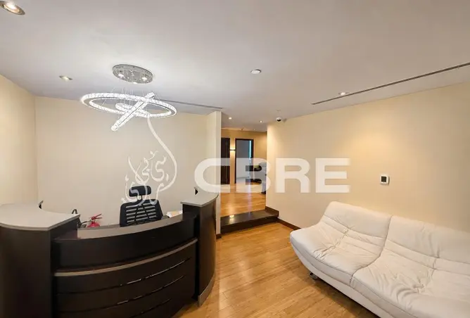 123371002 - Property Image 2