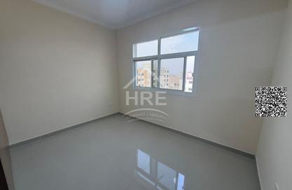 Apartment - 2 Bedrooms - 3 Bathrooms for rent in Al Jurf Industrial 3 - Al Jurf Industrial - Ajman