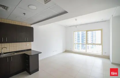 شقة - 1 حمام للايجار في رويال أوشيانيك - دبي مارينا - دبي