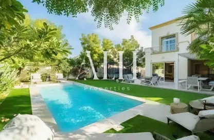 فيلا - 3 غرف نوم - 4 حمامات للبيع في الينابيع 4 - الينابيع - دبي