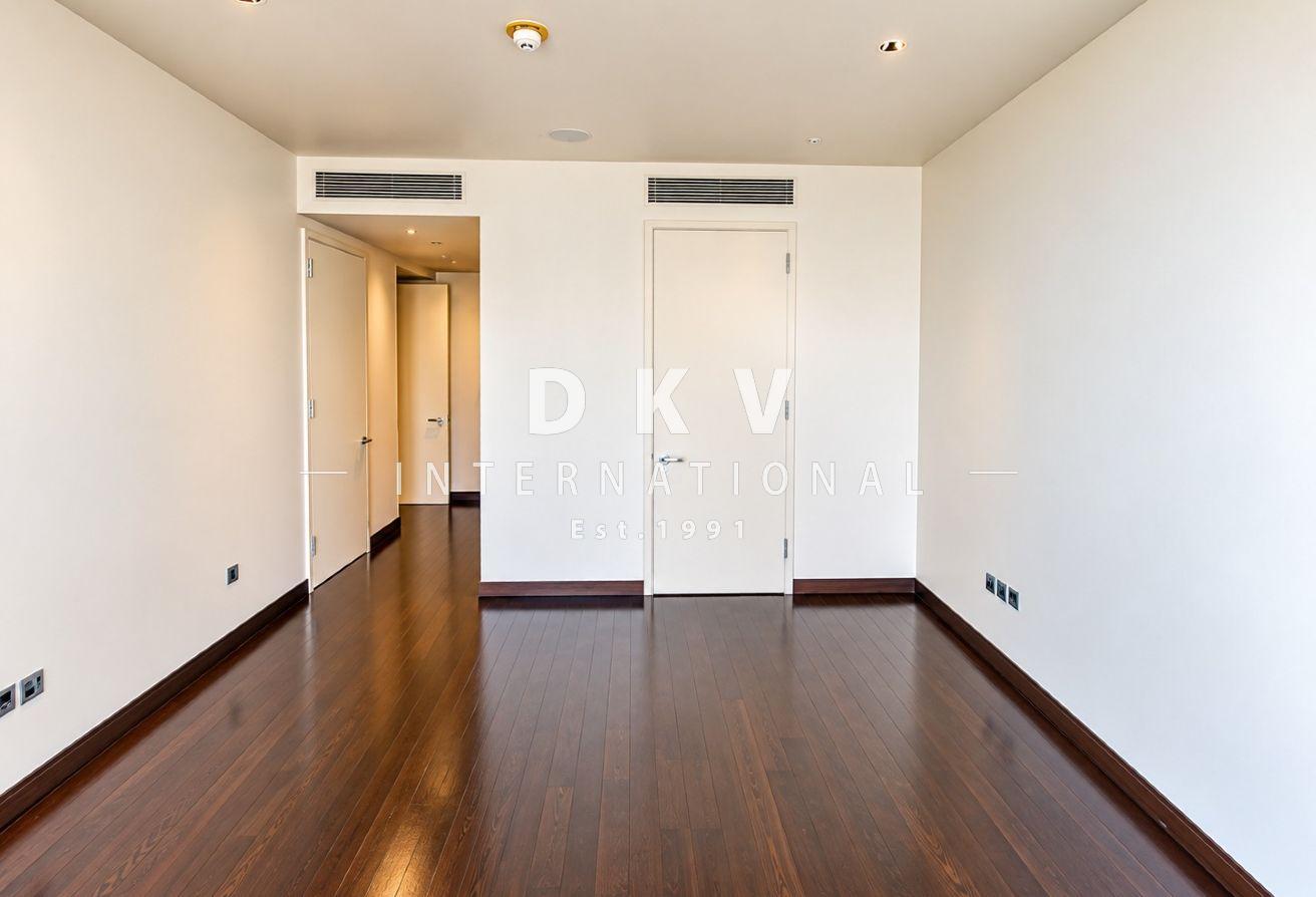 SPACIOUS APARTMENT| FOUNTAIN VIEW| MID FLOOR photo 6
