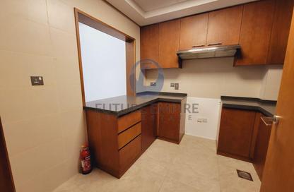 Apartment - 2 - 3 for rent in Airport Road Area - Al Garhoud - Dubai