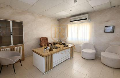 Warehouse - Studio for rent in Dubai Investment Park 2 (DIP 2) - Dubai Investment Park (DIP) - Dubai