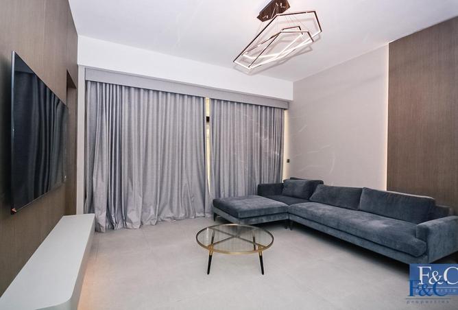 101704987 - Property Image 2