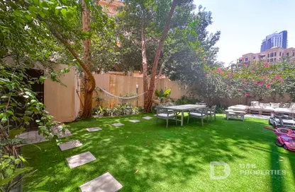 Apartment - 2 Bedrooms - 3 Bathrooms for sale in Zanzebeel 2 - Zanzebeel - Old Town - Downtown Dubai - Dubai