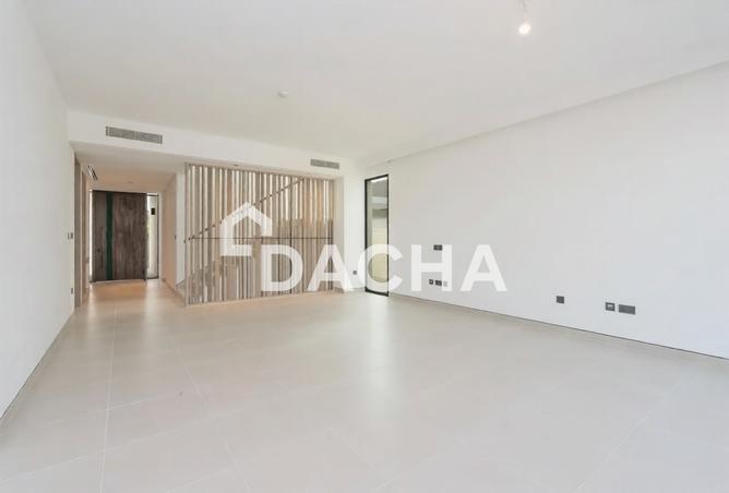 128817947 - Property Image 3