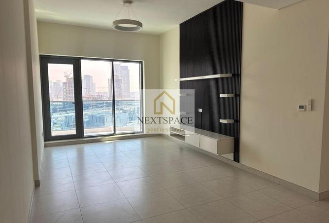 77803400 - Property Image 2