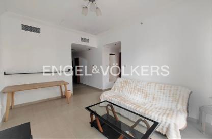 Apartment - 1 - 1 for rent in Manchester Tower - Dubai Marina - Dubai Apartment - 1 - 1 for rent in Manchester Tower - Dubai Marina - Dubai