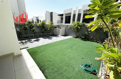 Townhouse - 3 Bedrooms - 5 Bathrooms for rent in Zinnia - Damac Hills 2 - Dubai