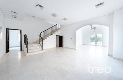 Villa - 5 - 6 for rent in The Centro - The Villa - Dubai