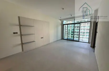 شقة - غرفة نوم - 2 حمامات للايجار في مساكن ستونهنج 2 - منطقة 15 - قرية جميرا الدائرية - دبي