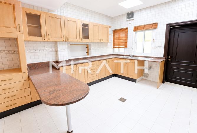 126566882 - Property Image 3