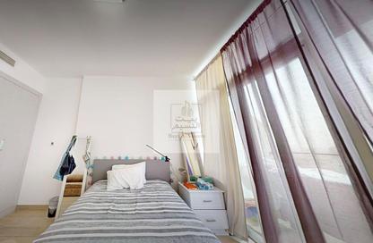 Apartment - Studio - 1 for rent in Bloom Towers B - Bloom Towers - District 10 - Jumeirah Village Circle - Dubai