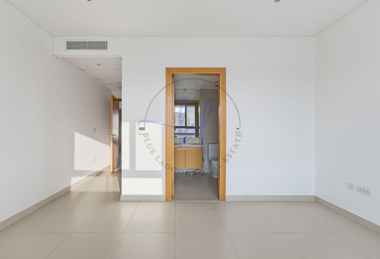 Backing the Pool | 4B/R+M Townhouse | Modern Home photo 20