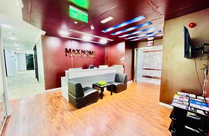 Office Space - Studio - 2 Bathrooms for rent in Emirates Tower - Hamdan Street - Abu Dhabi