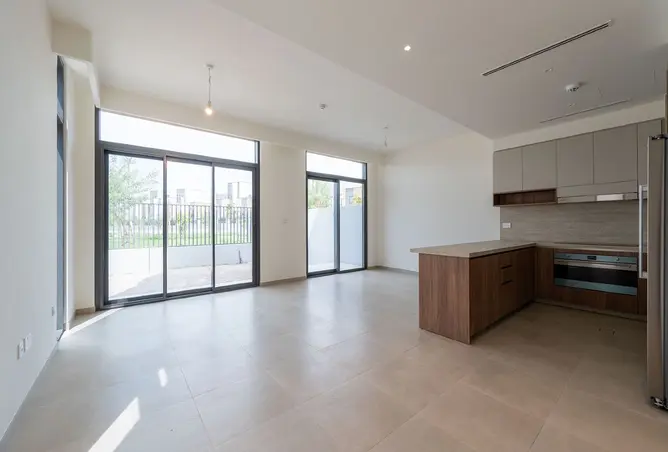 73843918 - Property Image 2