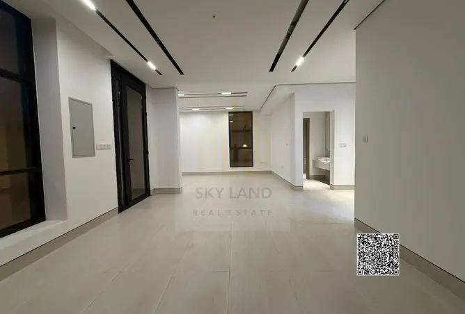 165601050 - Property Image 3