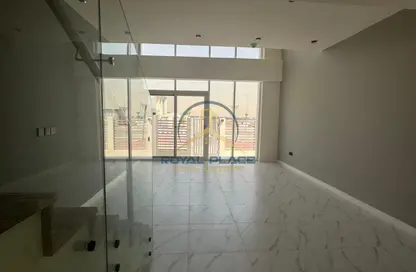 Villa - 2 Bedrooms - 3 Bathrooms for rent in Wadi Al Safa 7 - Dubai