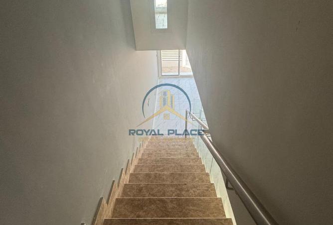 62860324 - Property Image 3