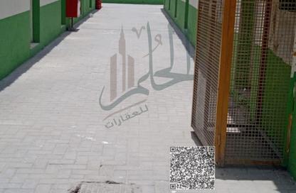 سكن عمال - استوديو - 8 حمامات للايجار في مبني علي موسى - الصجعة الصناعية - الصجعة - الشارقة