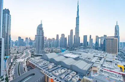 Apartment - 3 Bedrooms - 4 Bathrooms for rent in Vida Dubai Mall Tower 1 - Vida Residences Dubai Mall - Downtown Dubai - Dubai