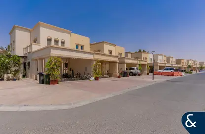 فيلا - 2 غرف نوم - 3 حمامات للبيع في الينابيع 8 - الينابيع - دبي