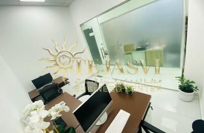 Office Space - Studio - 1 Bathroom for rent in Red Avenue - Al Garhoud - Dubai