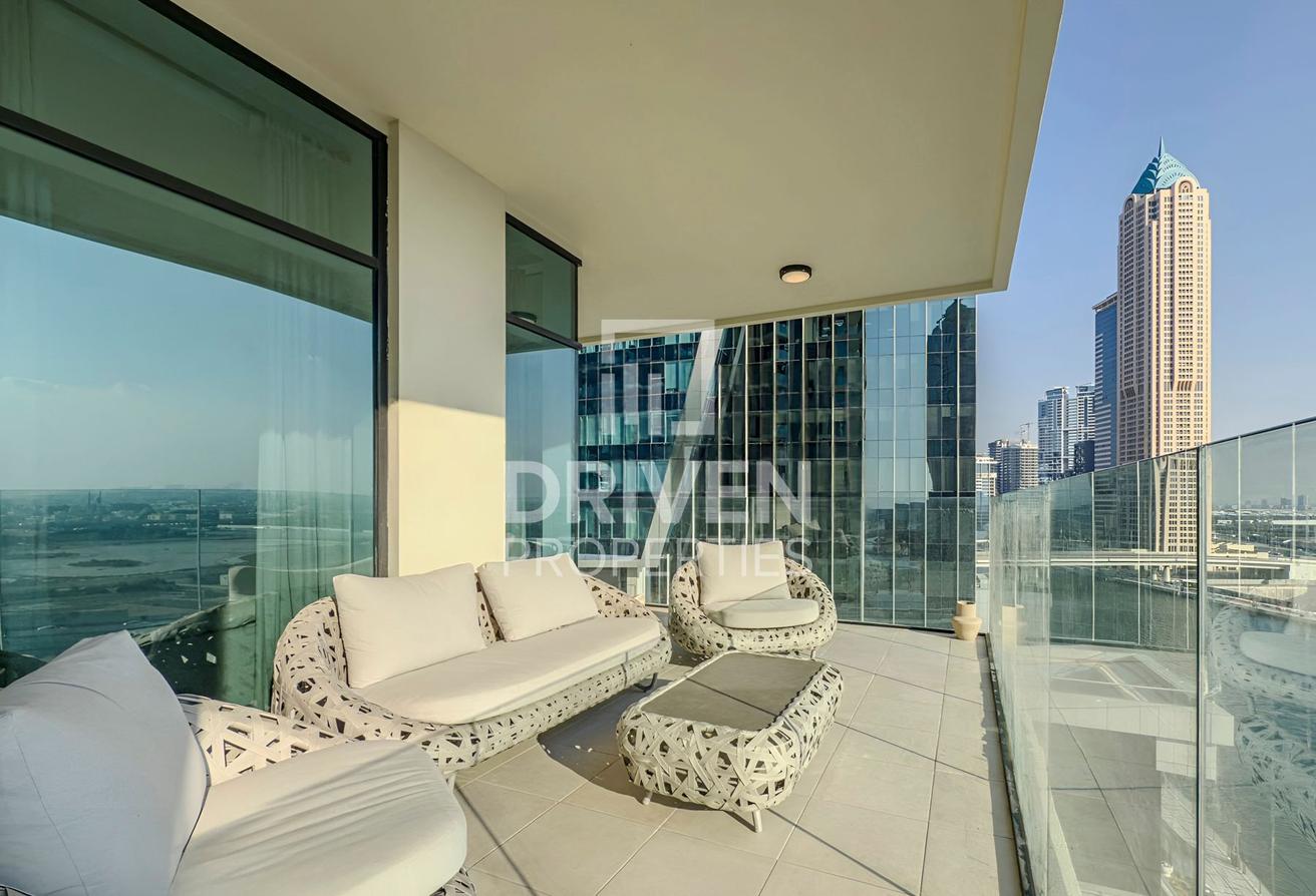 Corner Apt | Private Elevator | Canal View photo 11