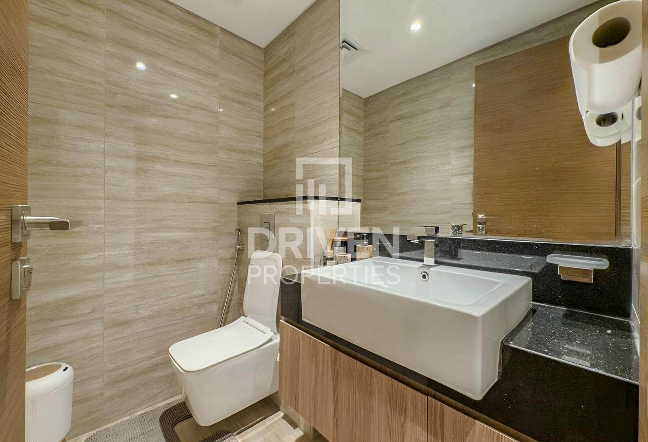 Corner Apt | Private Elevator | Canal View photo 10
