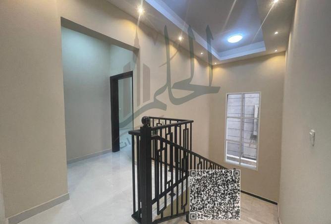 121107000 - Property Image 3