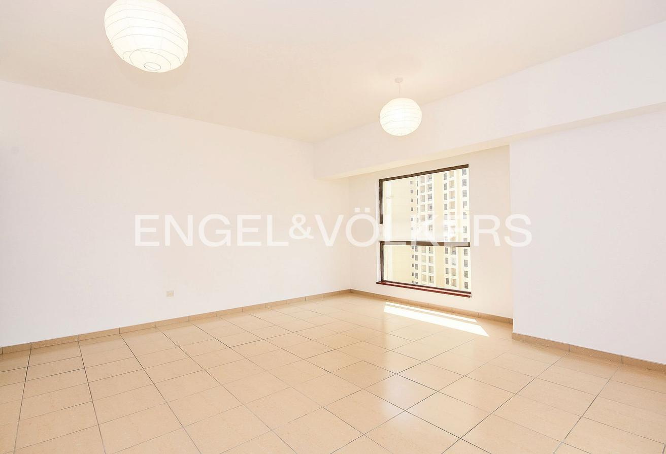 High Floor I Unfurnished I Specious Layout photo 18
