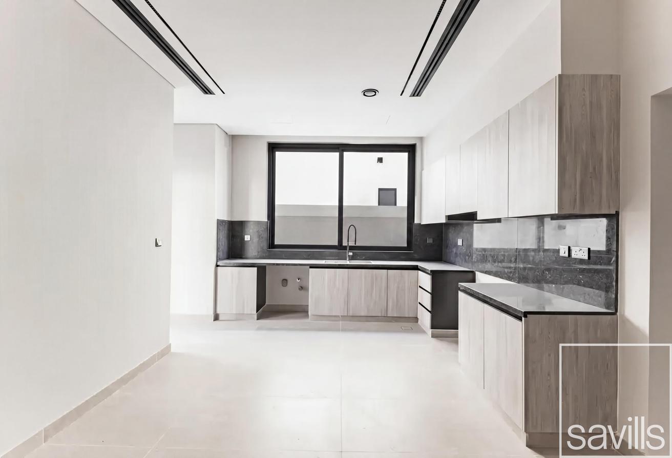 Large Villa | Private Elevator | 4 Cheques photo 6