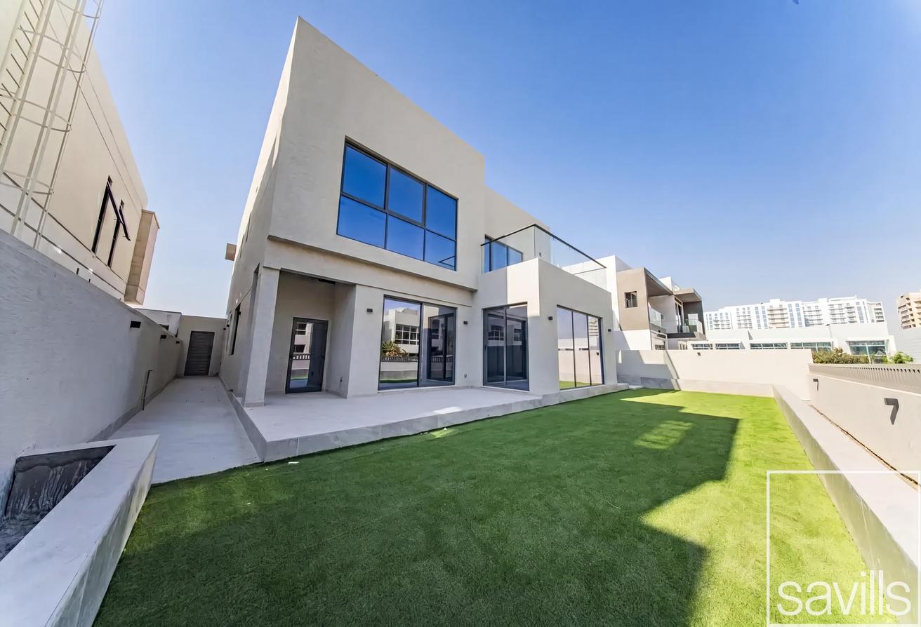 Large Villa | Private Elevator | 4 Cheques photo 19