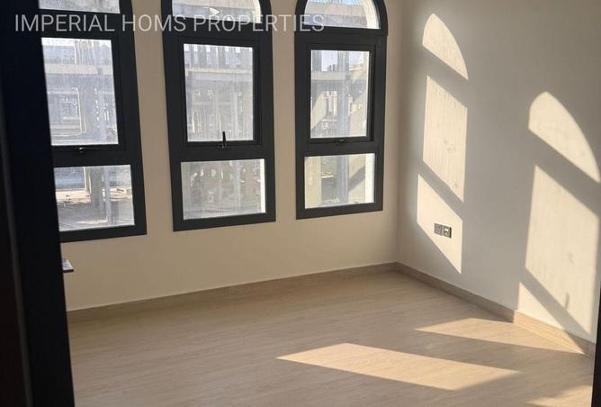 16043288 - صورة العقار 3