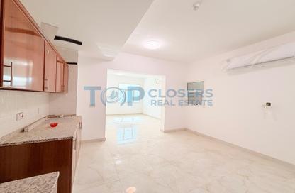 Apartment - Studio - 1 Bathroom for rent in Al Kuwaitat - Central District - Al Ain