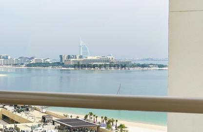Apartment - 2 Bedrooms - 2 Bathrooms for rent in Al Das - Shoreline Apartments - Palm Jumeirah - Dubai
