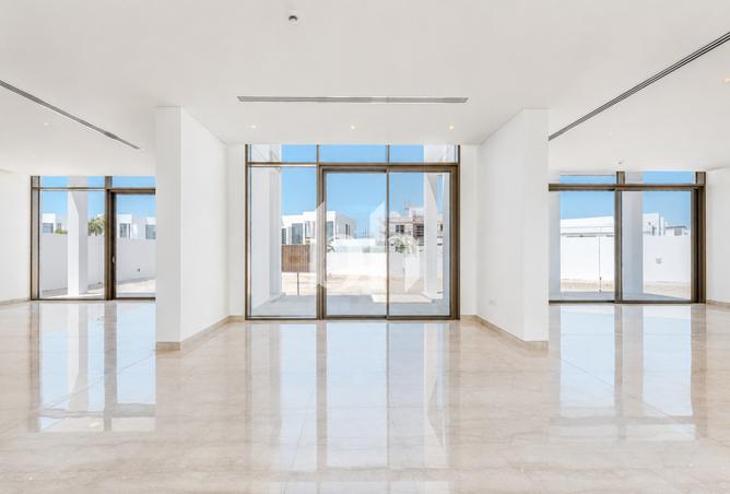 141921161 - Property Image 2