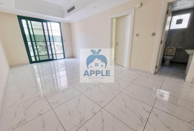 80248243 - Property Image 2