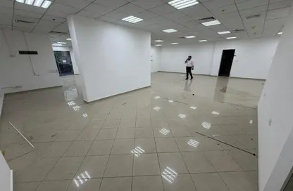 Shop - Studio - 2 Bathrooms for rent in Ajman Corniche Residences - Ajman Corniche Road - Ajman