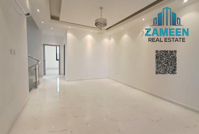 93139021 - Property Image 3