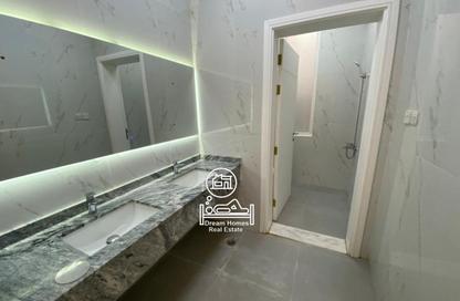 شقة - 3 - 5 للايجار في مدينة الرياض - أبوظبي شقة - 3 - 5 للايجار في مدينة الرياض - أبوظبي