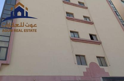 عمارة بالكامل - 8 غرف نوم - 8 حمامات للبيع في بناية البطينة 9 - البطينة - الشارقة