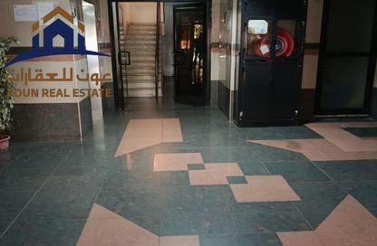 عمارة بالكامل - 8 غرف نوم - 8 حمامات للبيع في بناية البطينة 9 - البطينة - الشارقة
