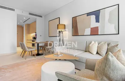 Apartment - 1 Bedroom - 2 Bathrooms for sale in Vida Dubai Mall Tower 1 - Vida Residences Dubai Mall - Downtown Dubai - Dubai