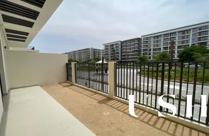 Apartment - 2 Bedrooms - 2 Bathrooms for rent in The Hamilton - Town Square - Dubai