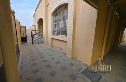 Villa - 4 Bedrooms - 6 Bathrooms for rent in Al Yasmeen 1 - Al Yasmeen - Ajman